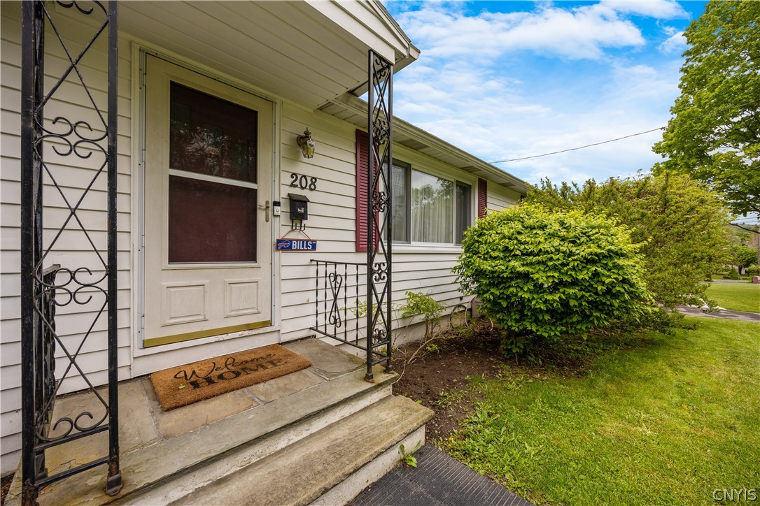 208 Harding Place
