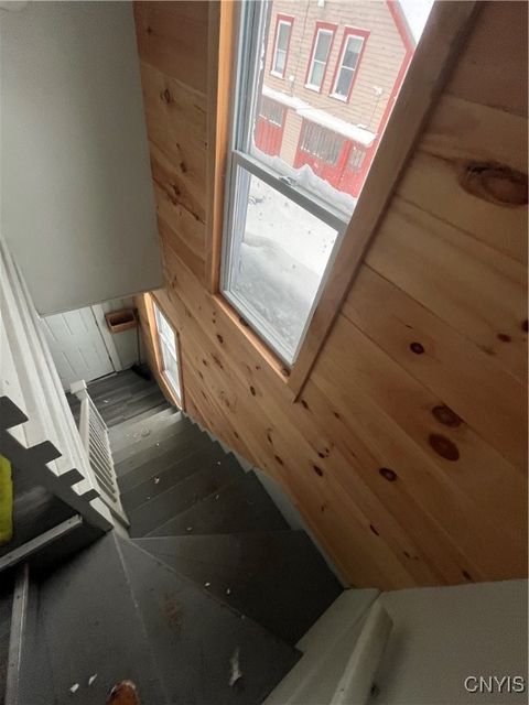 Tiny photo for 607 Tulip Street #2, Salina, NY 13088 (MLS # S1657502)