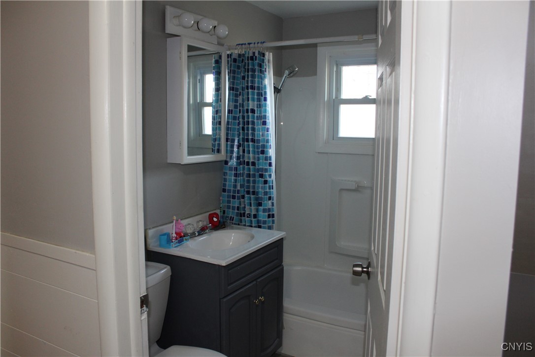115 Ruth Road, Clay, New York image 25