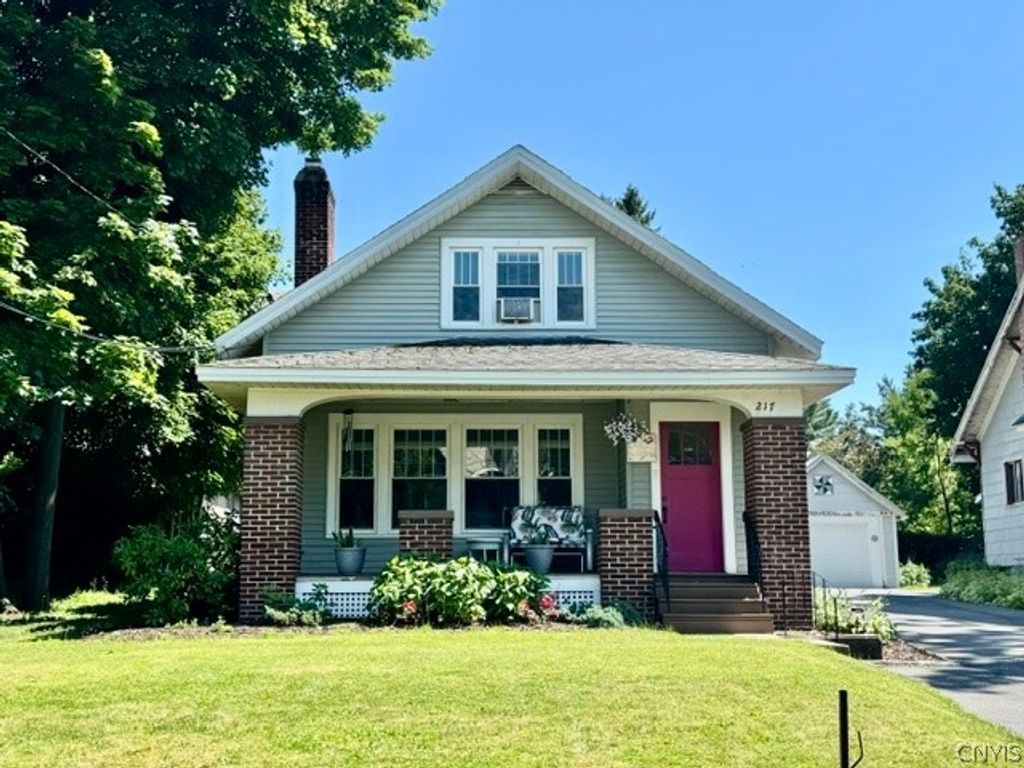 Photo of 217 Bates Avenue, Oneida, NY 13421 (MLS # S1691641)