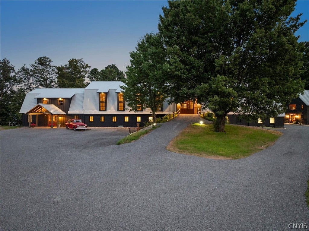 6904 Stokes Westernville Road