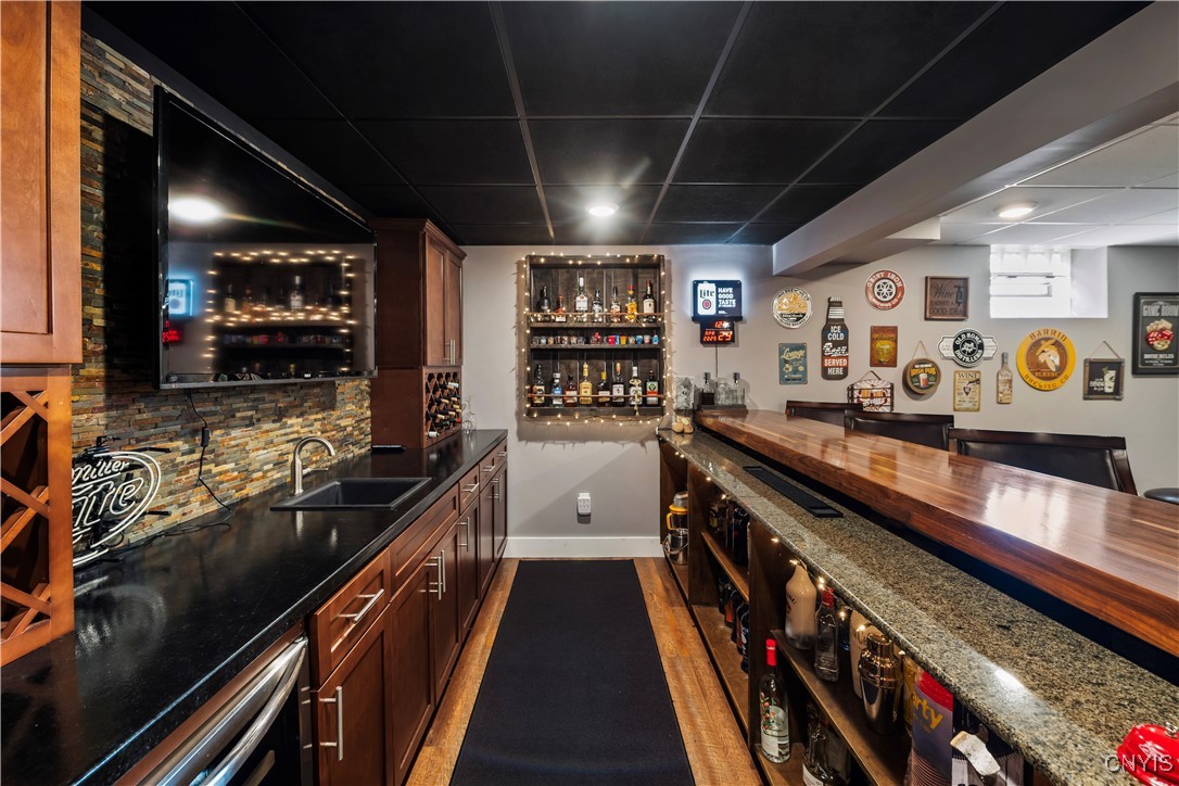 5273 Medasano Circle, Clay, New York image 42