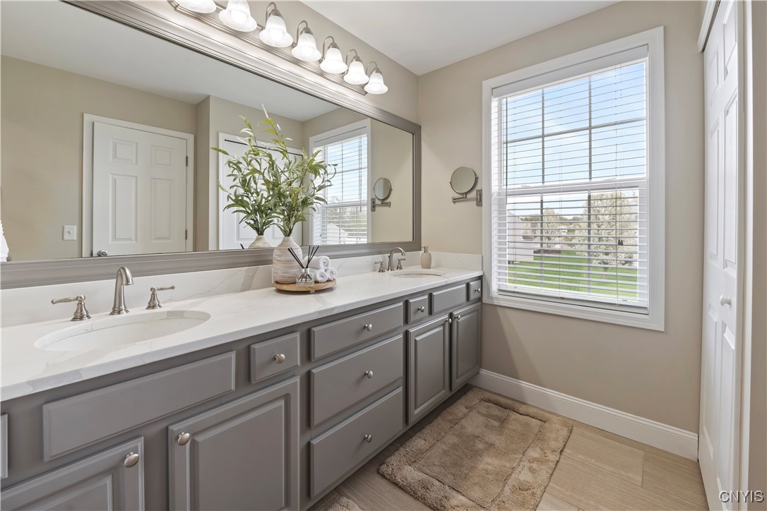 5273 Medasano Circle, Clay, New York image 35