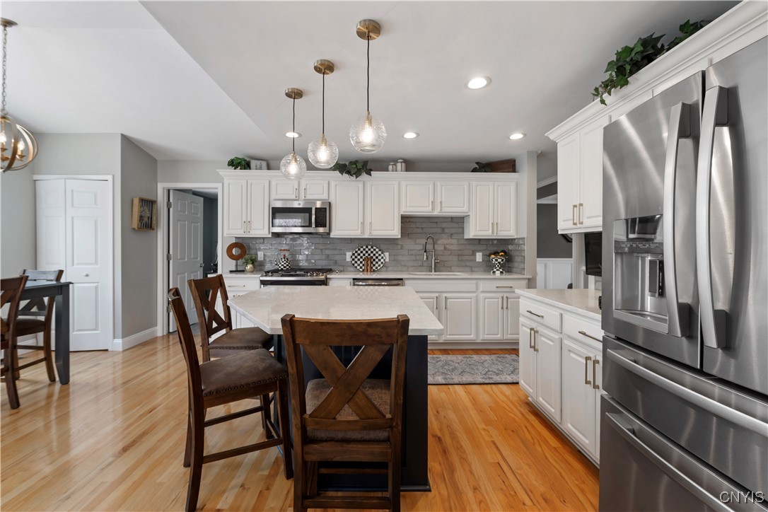 5273 Medasano Circle, Clay, New York image 12