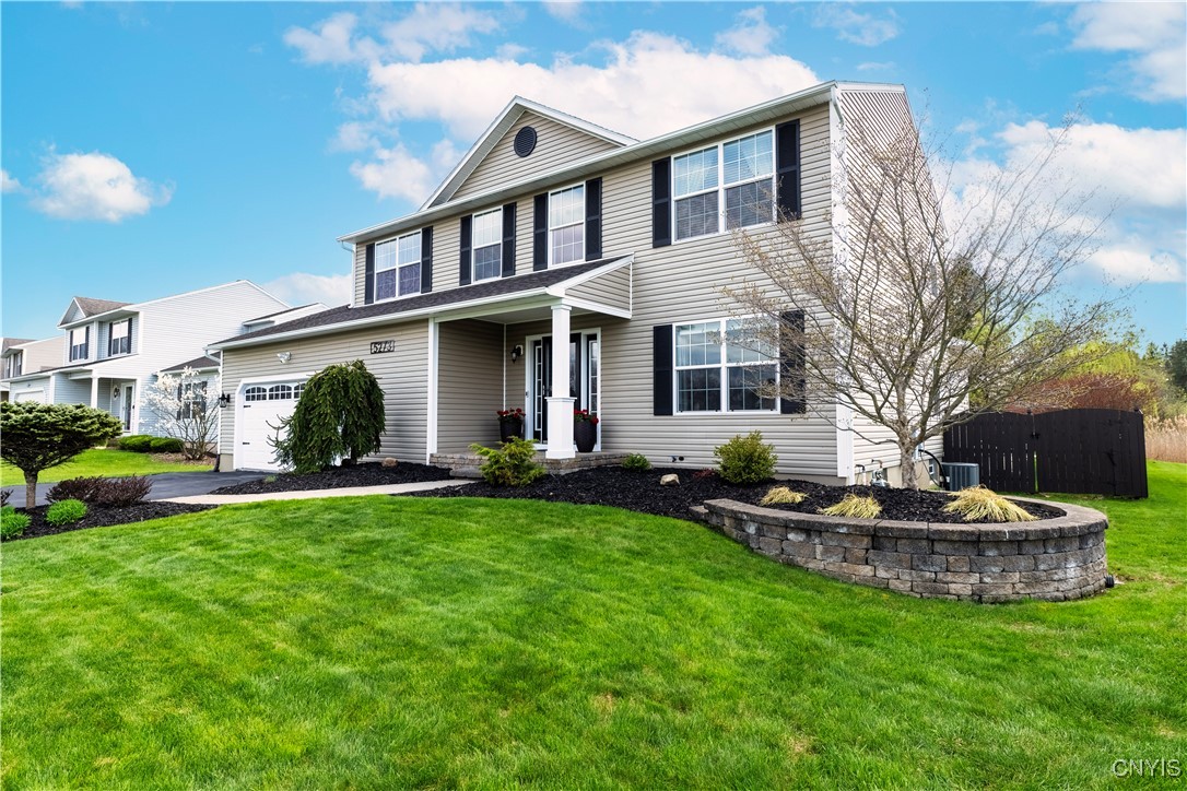 5273 Medasano Circle, Clay, New York image 2