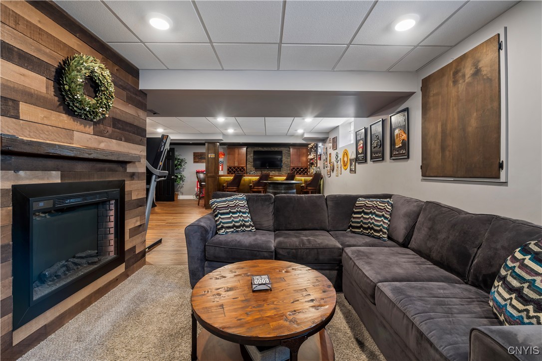 5273 Medasano Circle, Clay, New York image 38