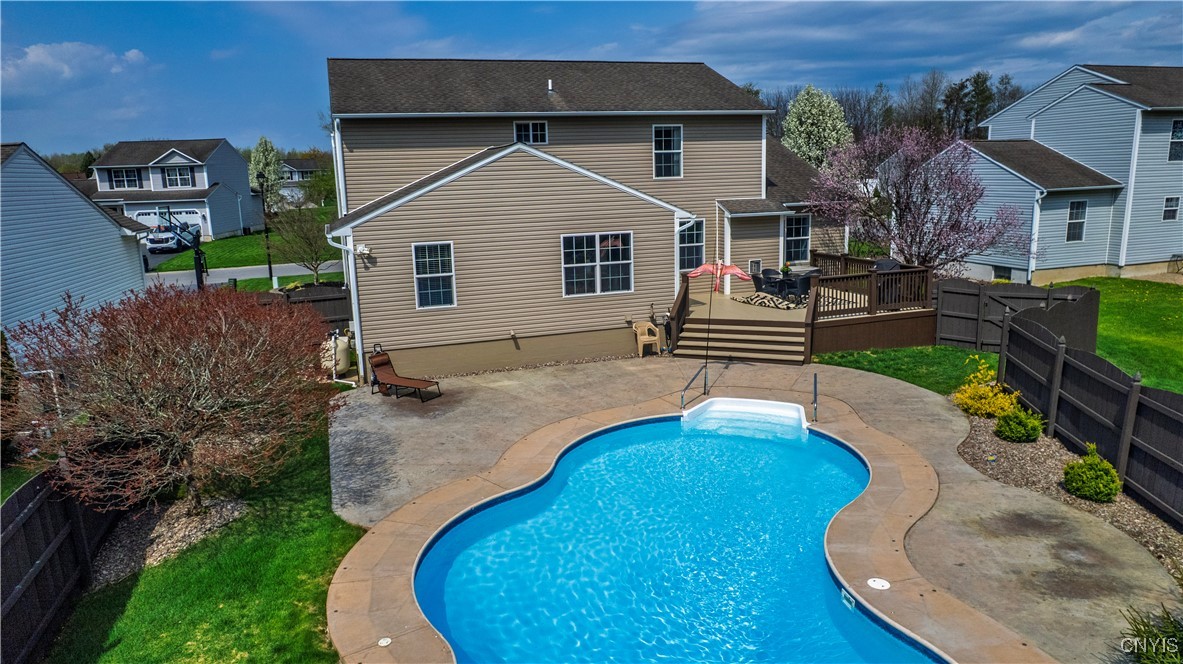 5273 Medasano Circle, Clay, New York image 45