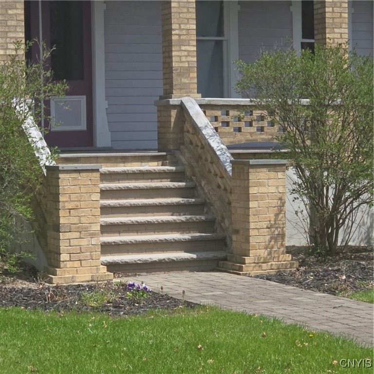 317 Broad Street
