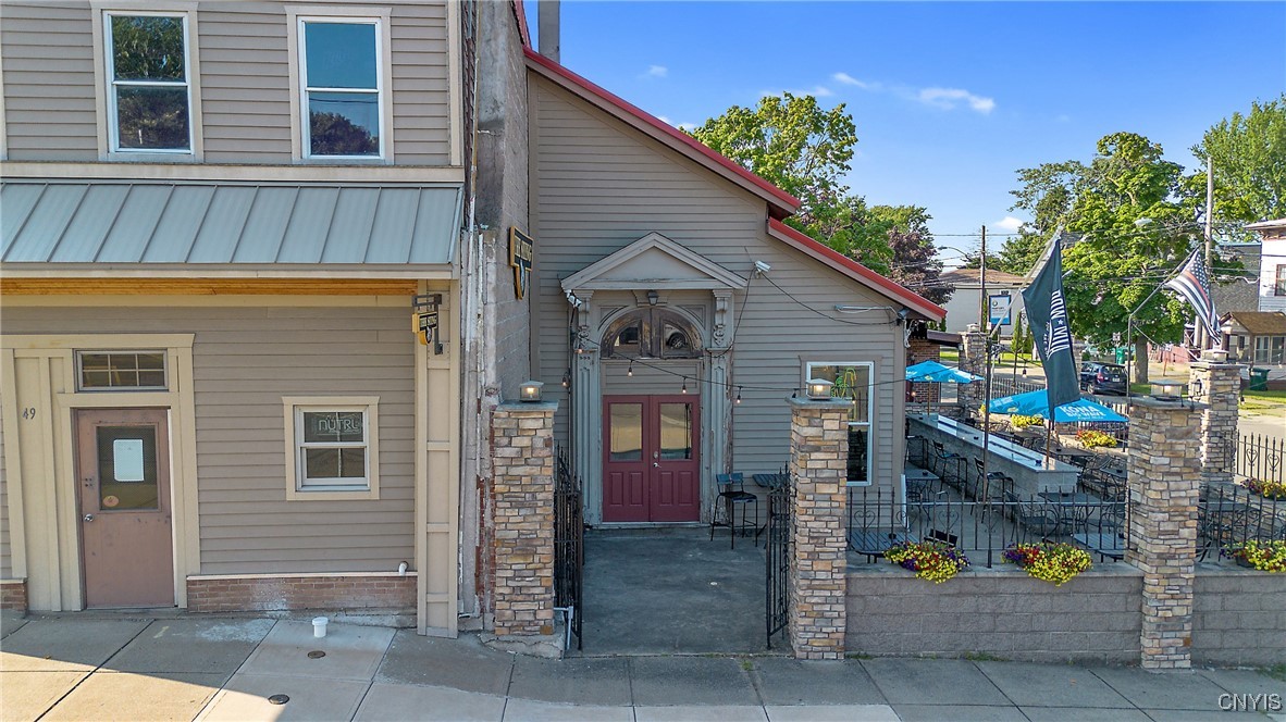 51 W Bridge Street
