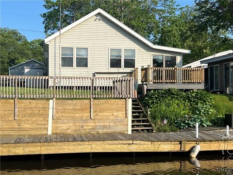 26 Ross Park Drive Sandy Creek NY 13145