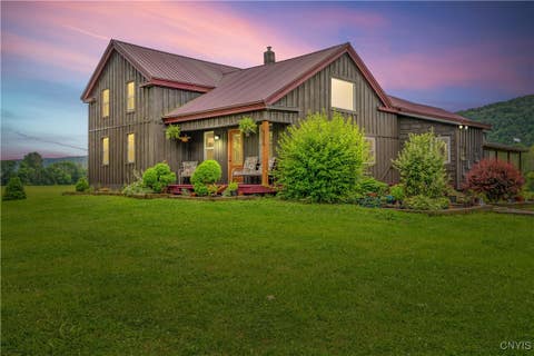 Photo for 965 Vincent Corners Road
