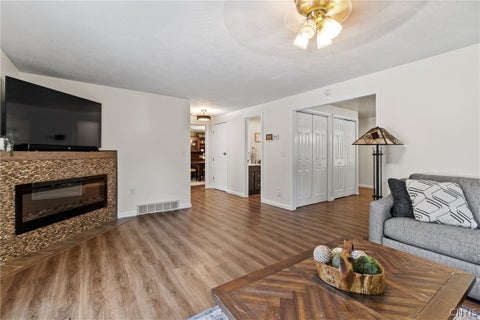 Tiny photo for 5746 Scenic Drive, Camillus, NY 13031 (MLS # S1689787)