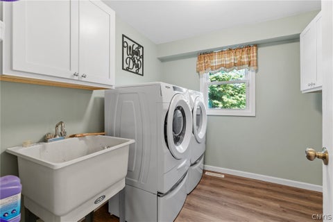 Tiny photo for 5746 Scenic Drive, Camillus, NY 13031 (MLS # S1689787)