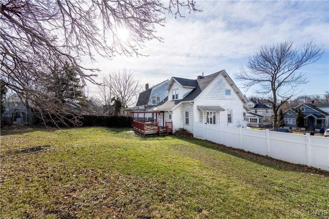 406 Griffiths Street, Syracuse, New York image 32