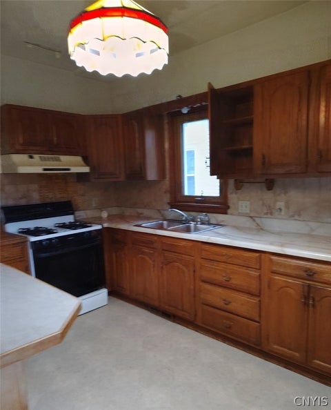 Tiny photo for 611 Highland Street, Syracuse, NY 13203 (MLS # S1711699)