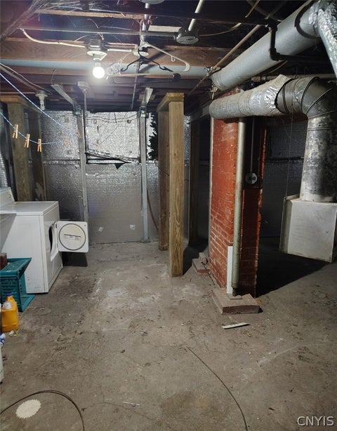 Tiny photo for 611 Highland Street, Syracuse, NY 13203 (MLS # S1711699)