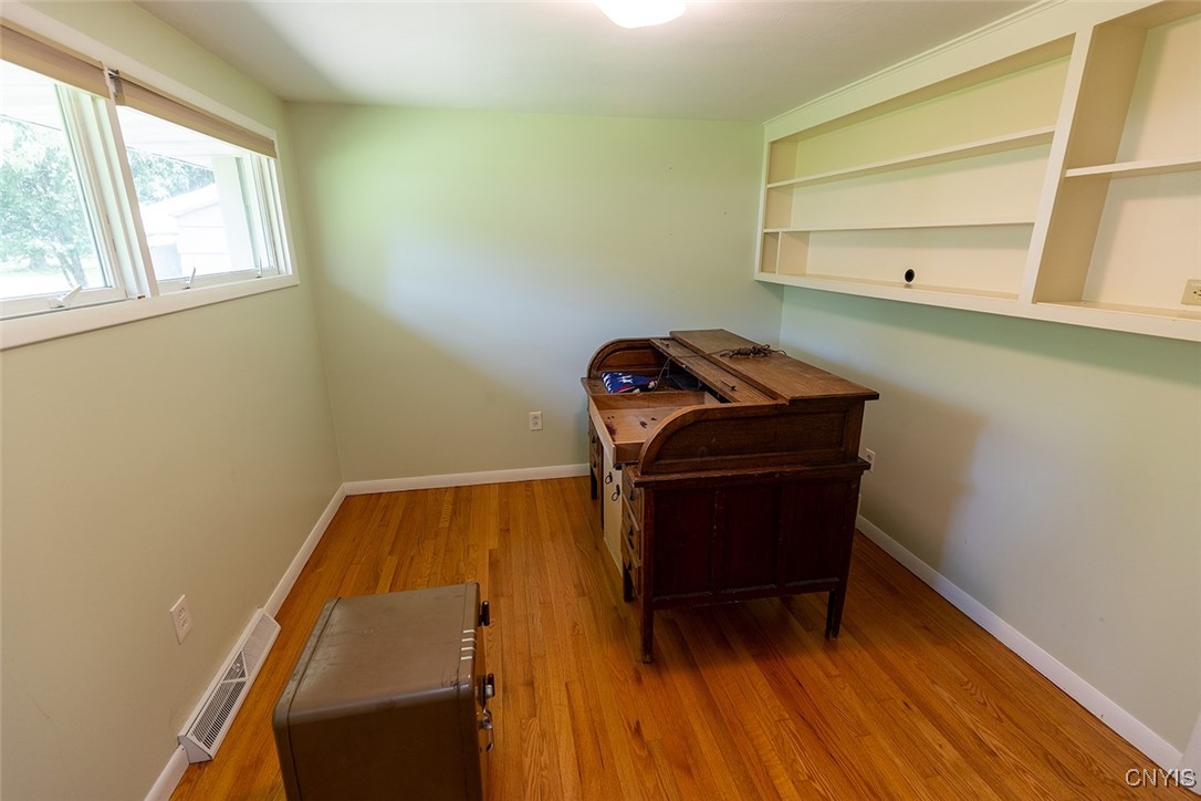 215 Burlington Drive, Manlius, New York image 18