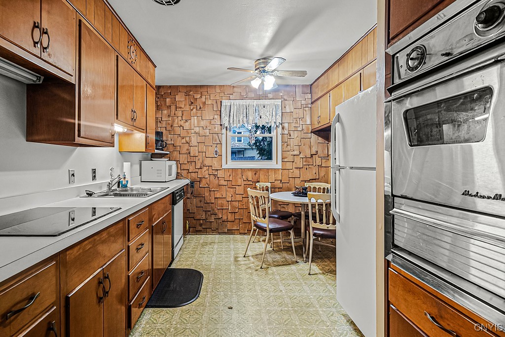 60 Leslie Avenue, Utica, New York image 6