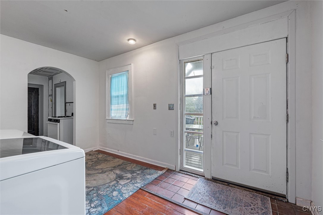 2665 E Fayette Street, Syracuse, New York image 16