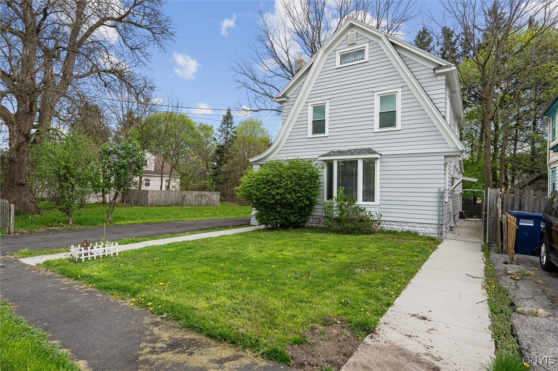 2665 E Fayette Street, Syracuse, New York image 3