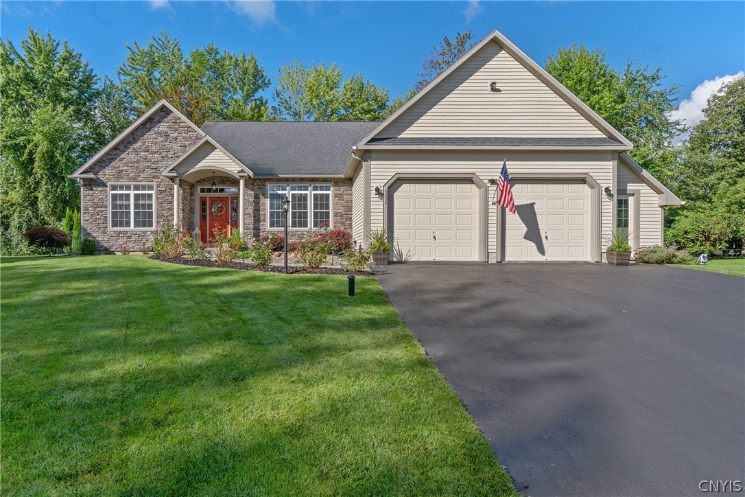 3324 Rock Rose Cir