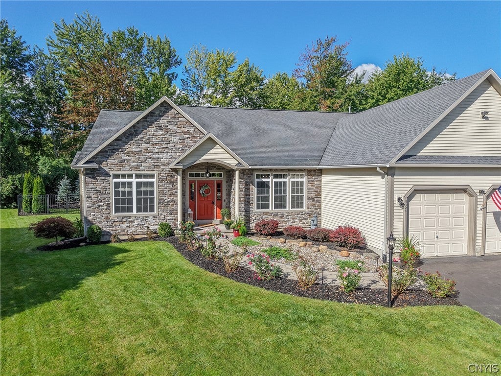 3324 Rock Rose Cir