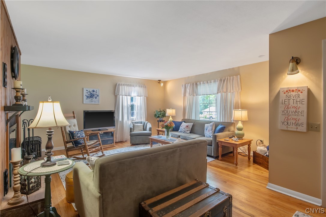 14 Loomis Terrace