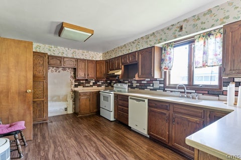 Tiny photo for 61 W Main St ST, German Flatts, NY 13407 (MLS # S1714438)
