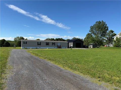 Mobile Home For Sale - 2352 County Route 15<br/> Sandy Creek, NY 13145