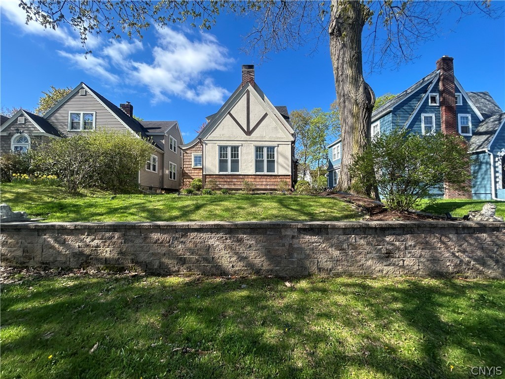 76 Ballantyne Brae