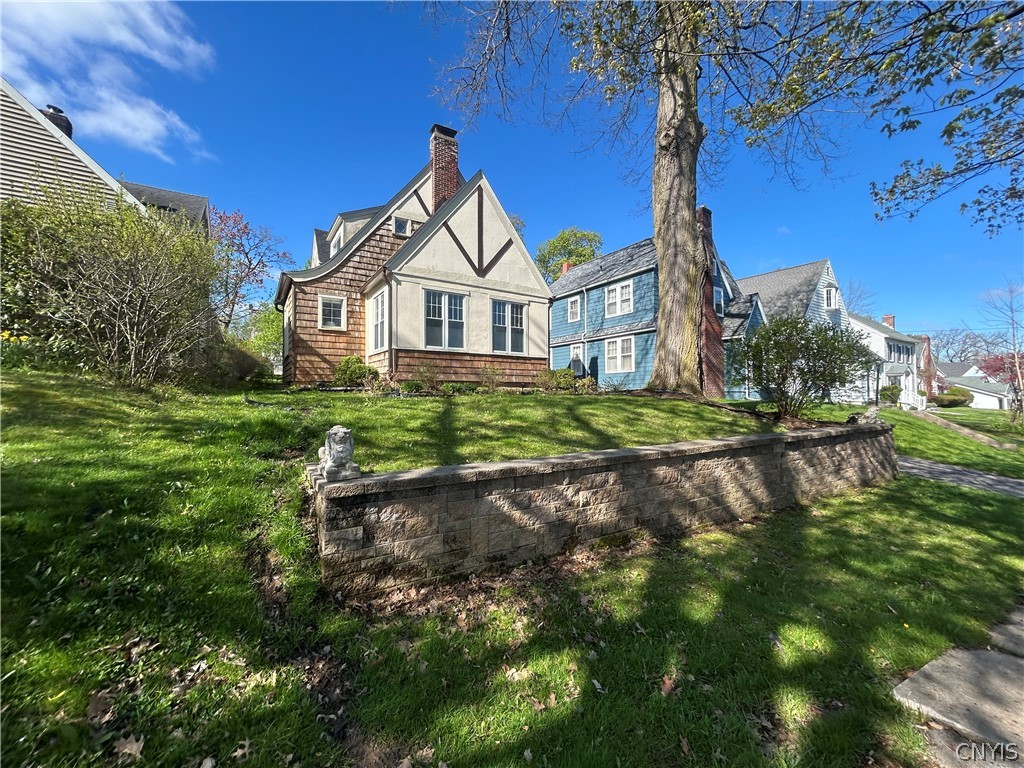 76 Ballantyne Brae