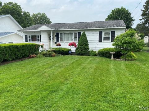 433 Van Dyke Road Utica NY 13502