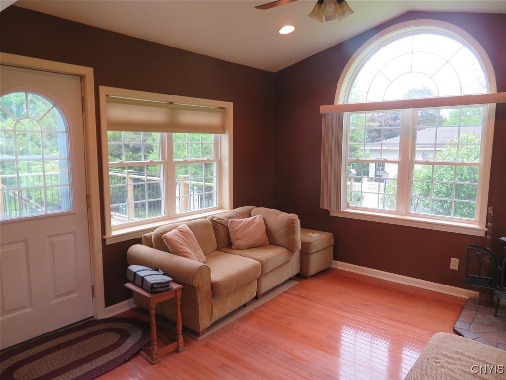 6 Helen Avenue, New Hartford, New York image 8
