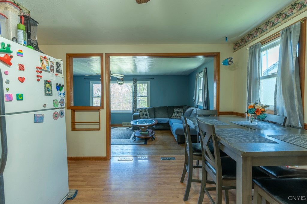 302 S Onondaga Road, Camillus, New York image 14