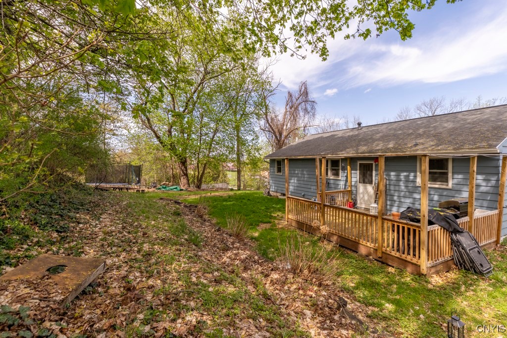 302 S Onondaga Road, Camillus, New York image 31