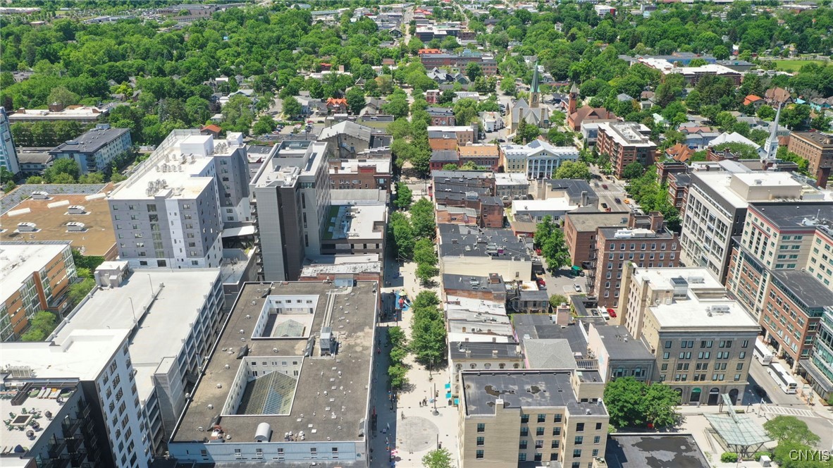 146-148 East State