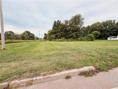 Tiny photo for 400 W 5th Street, Oswego, NY 13126 (MLS # S1715487)