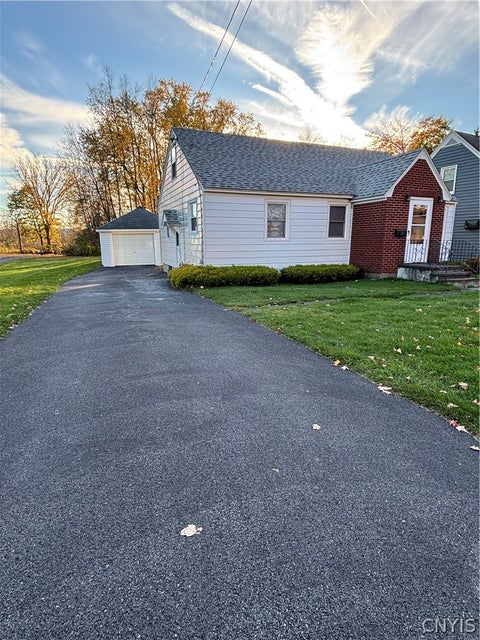 Tiny photo for 121 Riverside Drive, Utica, NY 13502 (MLS # S1726207)