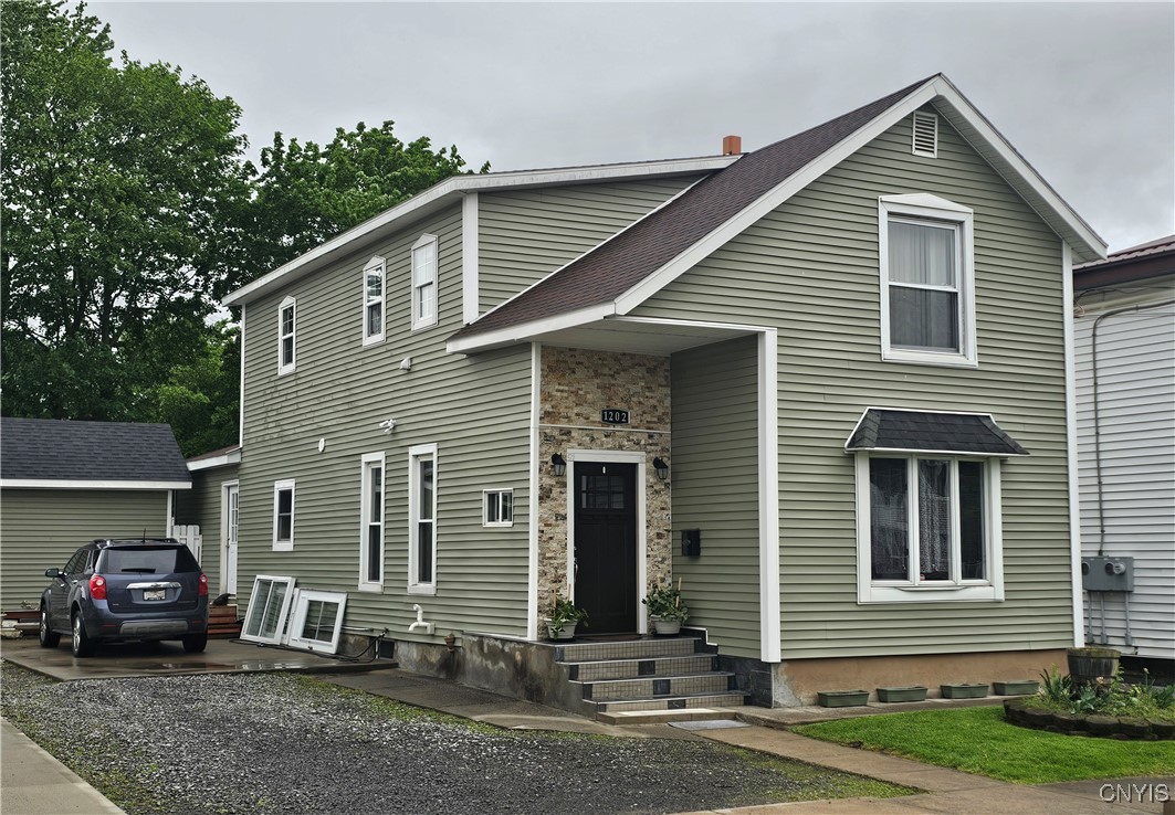 1202 Mary Street, Utica, New York image 1