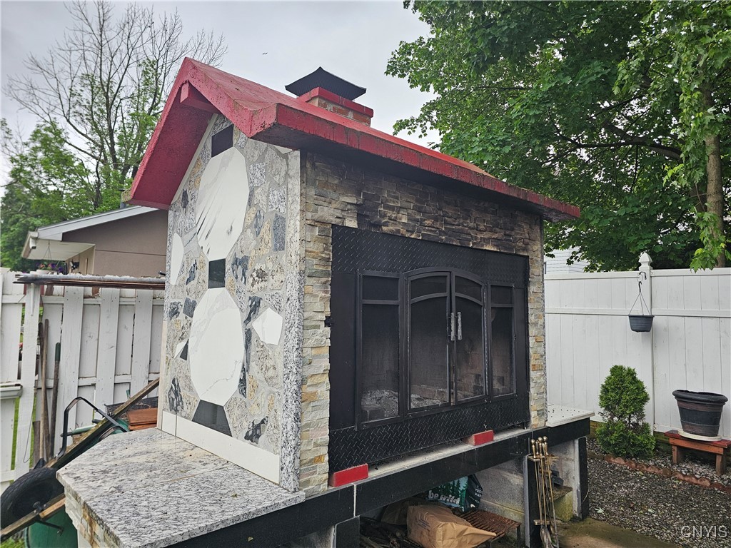 1202 Mary Street, Utica, New York image 48
