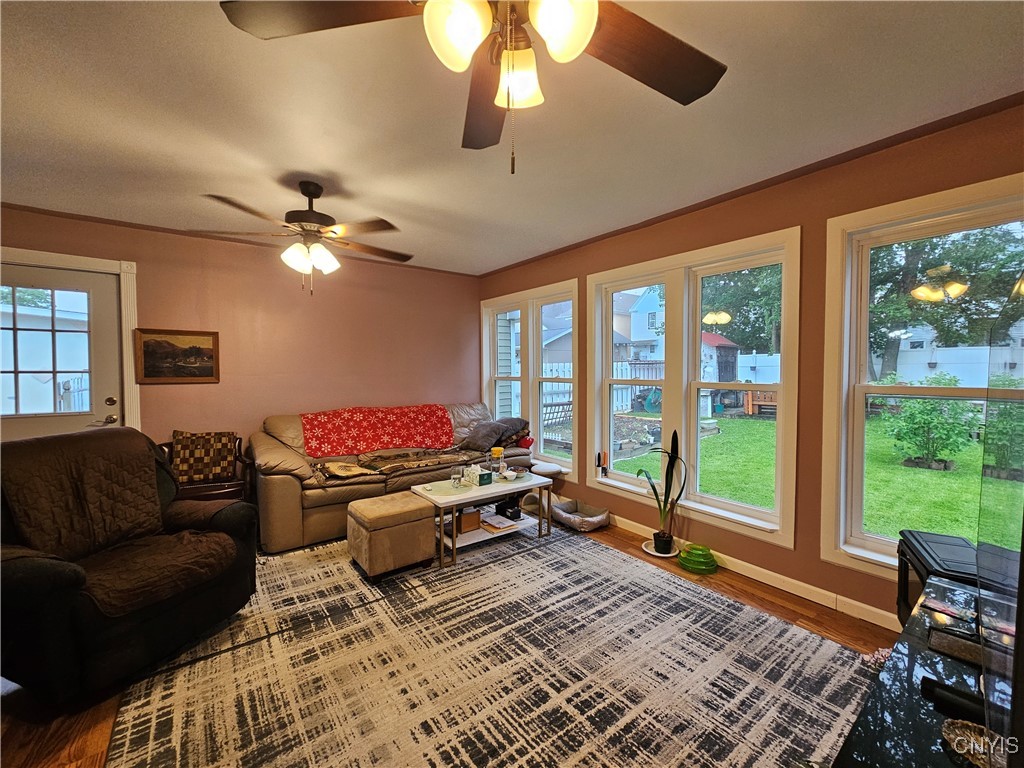 1202 Mary Street, Utica, New York image 23