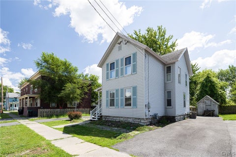 Photo for 111 W Lynde Street