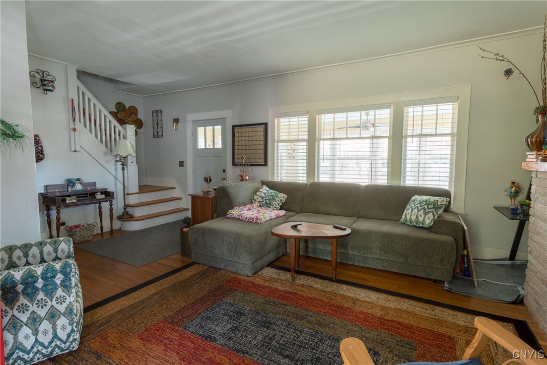 143 Winthrop Road, Syracuse, New York image 8