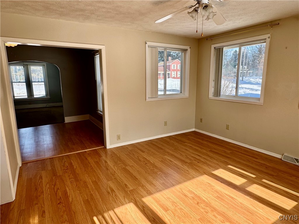 58 Seneca Avenue, Vernon, New York image 10