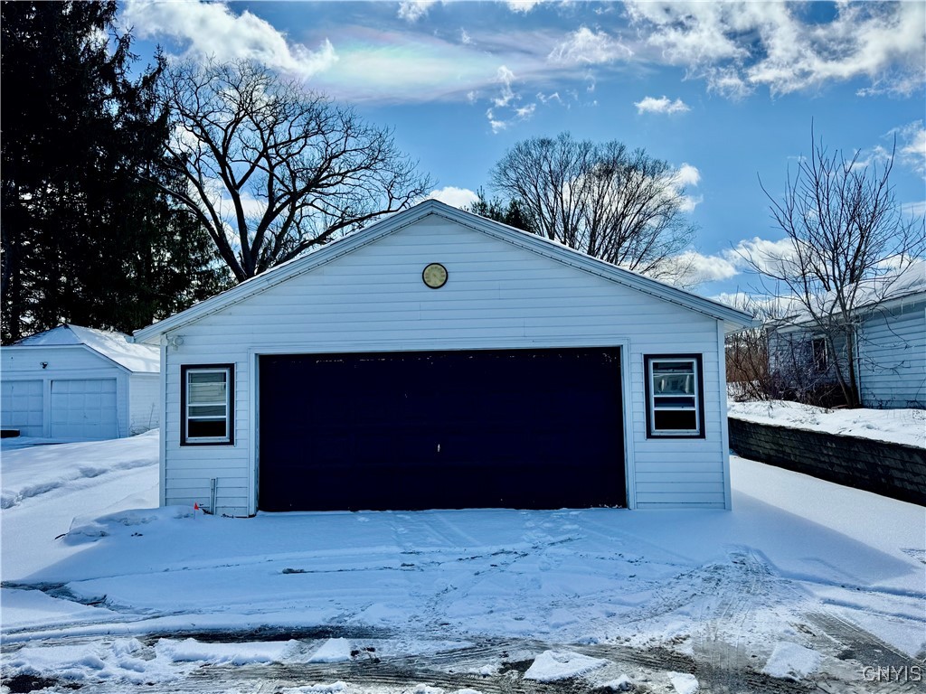 58 Seneca Avenue, Vernon, New York image 3