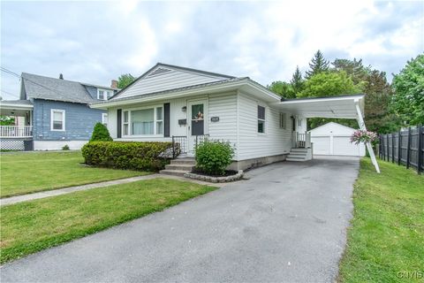 1039 Holcomb Street Watertown NY 13601