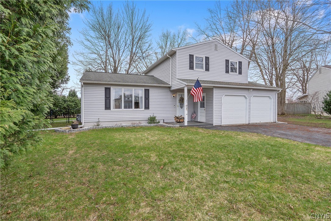 5327 Skylark Circle