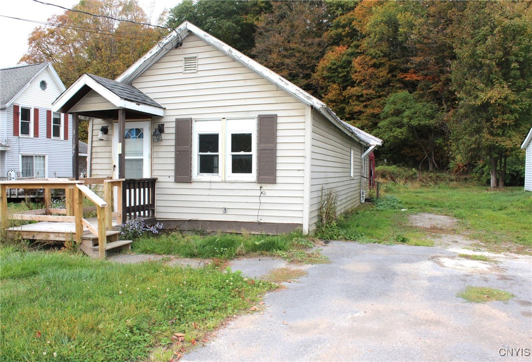 9137 Main Street