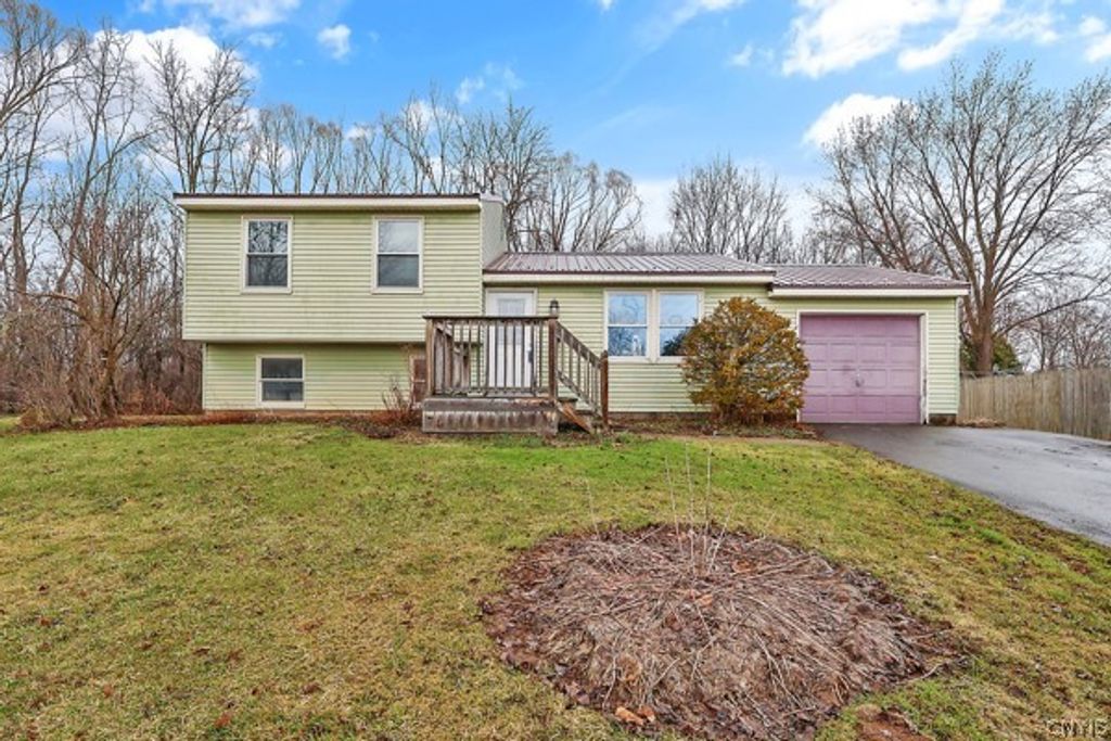 Photo of 4999 Windgate Road, Clay, NY 13088 (MLS # S1667319)