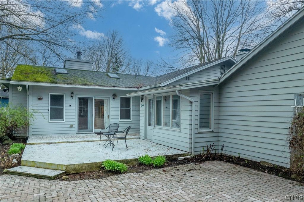 Photo of 3862 State Street Road, Skaneateles, NY 13152 (MLS # S1676476)